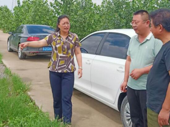 濱?？h天場鎮(zhèn)一線巡查壓實防汛責任