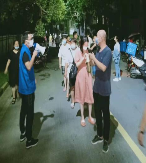 秣陵街道長山社區(qū)：團結(jié)一心，奮戰(zhàn)疫情
